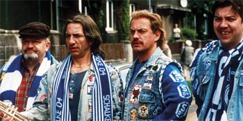 Foto von U. Ochsenknecht und R. Richter in Schalker Kluft